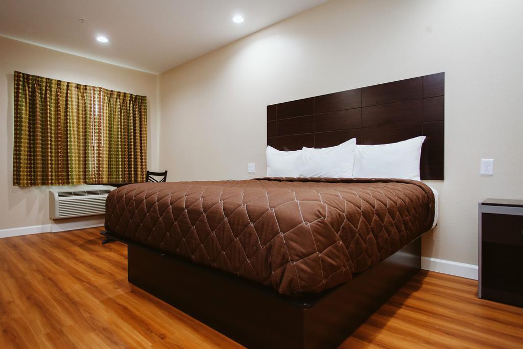Palace Inn 290 & Jones Rd Jersey Village ภายนอก รูปภาพ